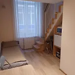 Loft House بيت ضيافة *