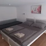 Loft House بيت ضيافة