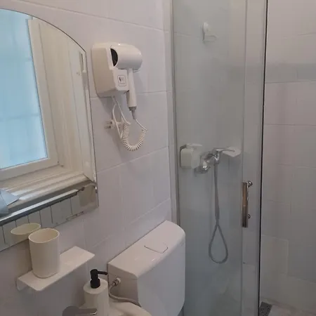 Gæstehus Loft House *