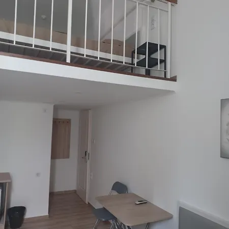 Loft House Gæstehus