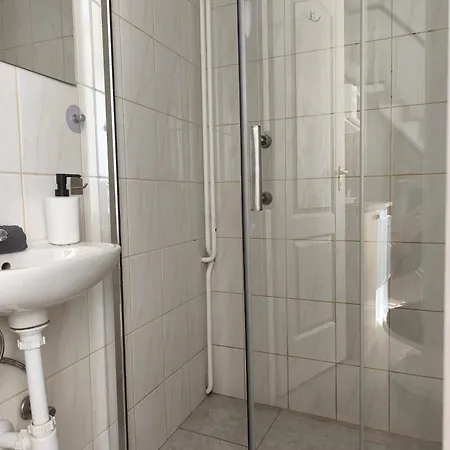 Loft House بيت ضيافة *