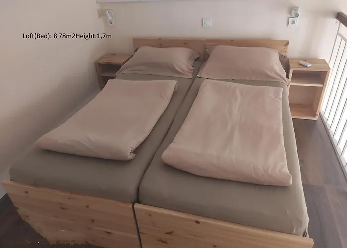 招待所 Loft House *