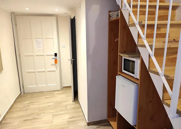 Loft House 招待所 *