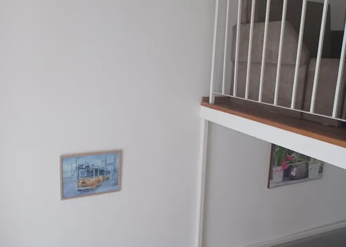 Loft House 招待所 *