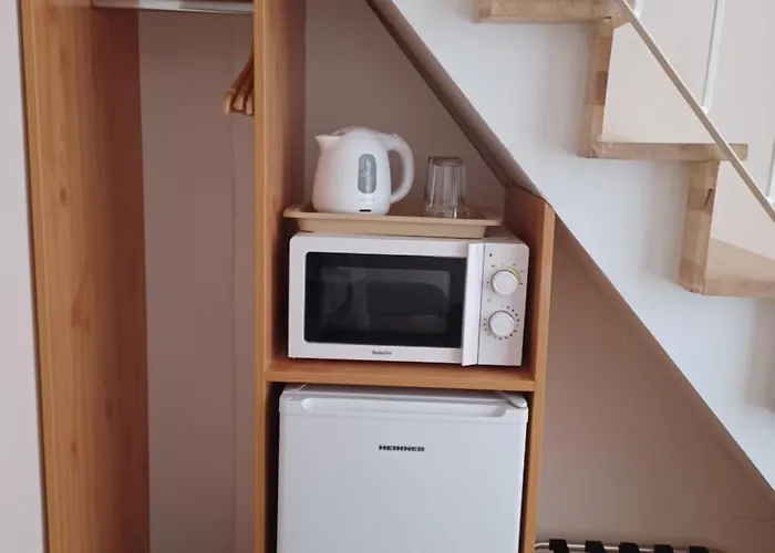 Loft House בית הארחה *